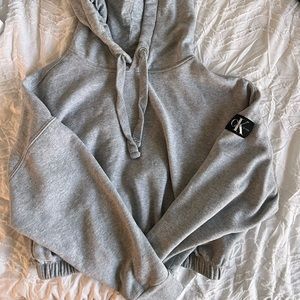 Calvin Klein sweaters w/ hoodie